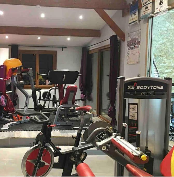 Villa Jura, L'Ecrin A Pied Entre Village Et Pistes Foncine-le-Haut Екстериор снимка